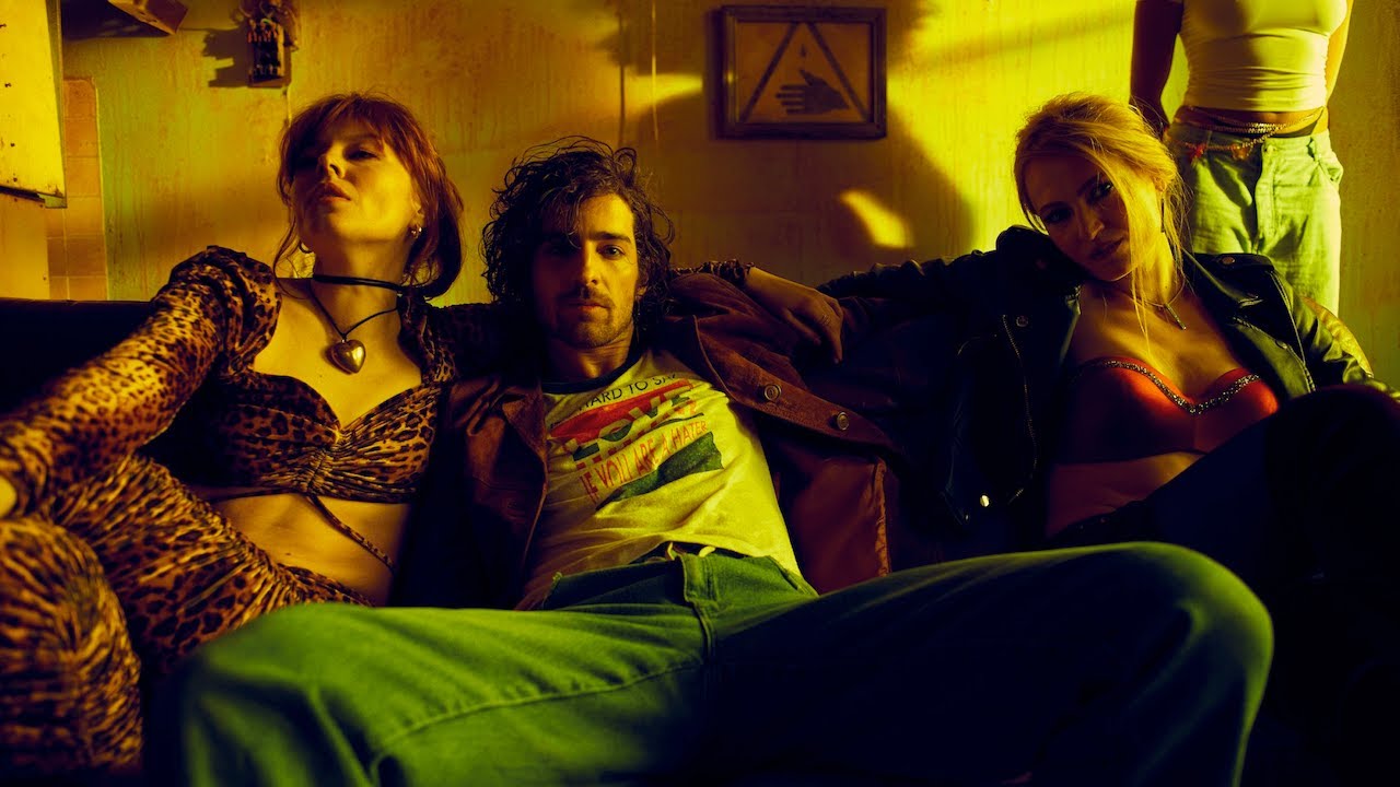 Володимир Дантес презентував нову пісню “Я залишусь молодим”