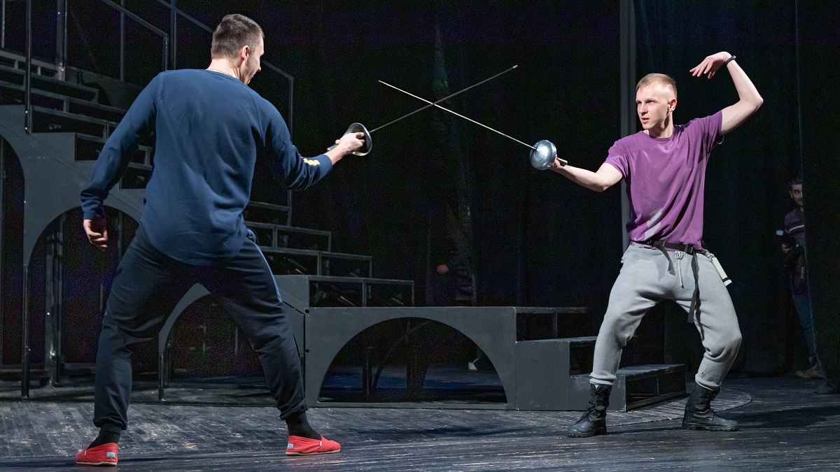 У театрі Кам’янського тривають репетиції вистави “Ромео і Джульєтта”