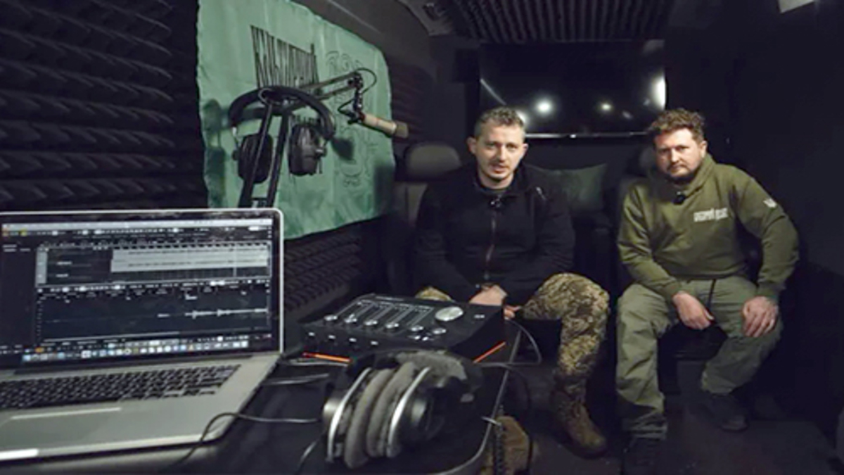 “Культурний Десант” запустив проєкт “Фронтова студія”, де військові музиканти створюватимуть музику прямо на передовій