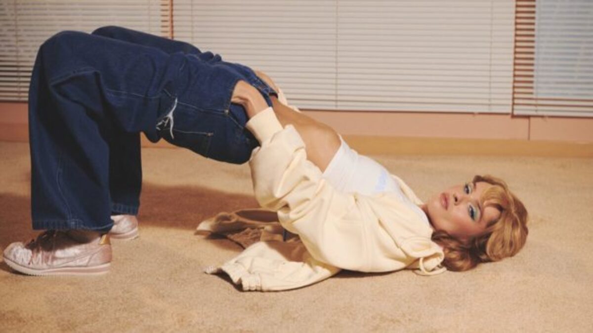 Український бренд VISHNI презентує нову колекцію в колаборації з Олею Поляковою