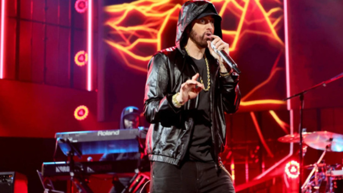 Альбом Емінема посунув Тейлор Свіфт з вершини Billboard 200