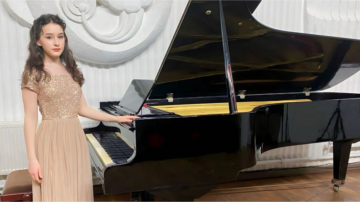Яскрава перемога юної піаністки з Кам’янського у  Парижі
