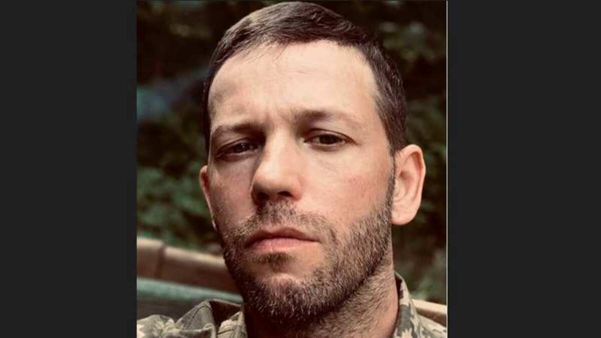 Дизайнер вишиванки для Олени Зеленської і Джамали мобілізувався до ЗСУ