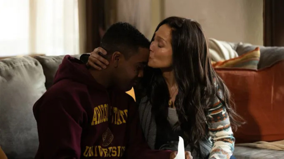 Дженніфер Лопес з’явиться у фільмі про реслінг “Нестримний”, продюсером якого виступив Бен Аффлек