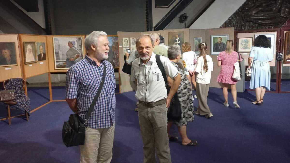 Виставка “Епоха. Людина. Портрет” у Музеї історії Кам’янського: портрети крізь час