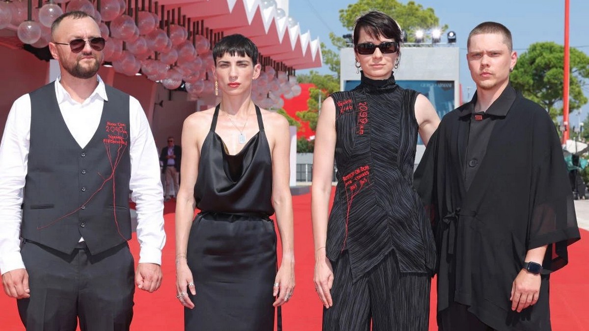 На Венеційському кінофестивалі українські кінематографісти влаштували акцію, щоб привернути увагу до українських полонених