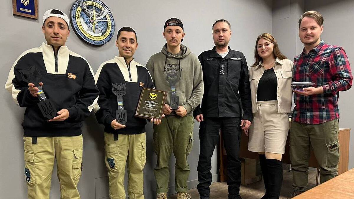 “Курган та Агрегат” під час європейського туру зібрали рекордні 14 мільйонів гривень для української розвідки