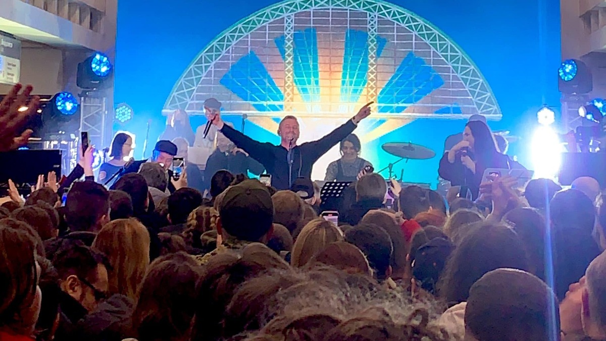 Сергій Жадан у харківському метро представив альбом “Семафори”