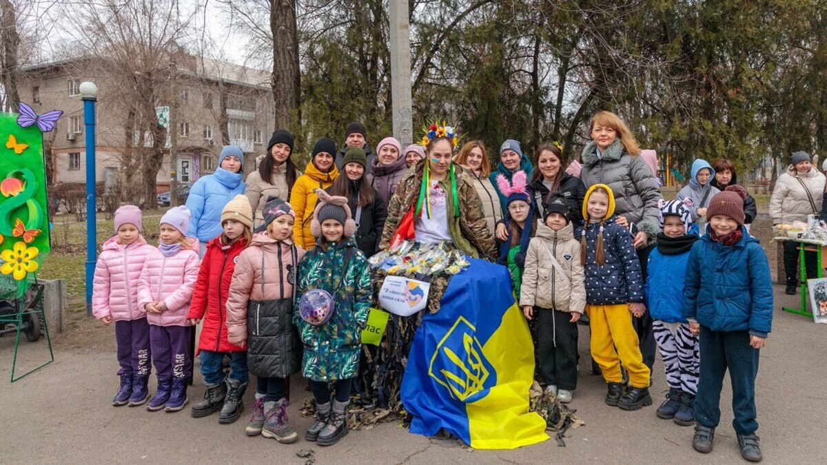 У Кам’янському відбувся благодійний ярмарок на підтримку ЗСУ