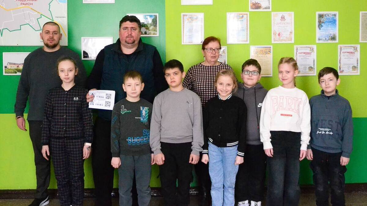 У Кам’янському відзначили Міжнародний день театру разом із дітьми військових та соціально вразливих родин