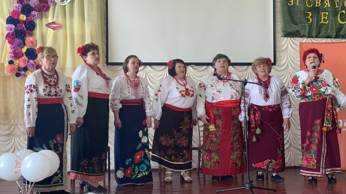 У Кам’янському відбулися зворушливі “Бабусині посиденьки”