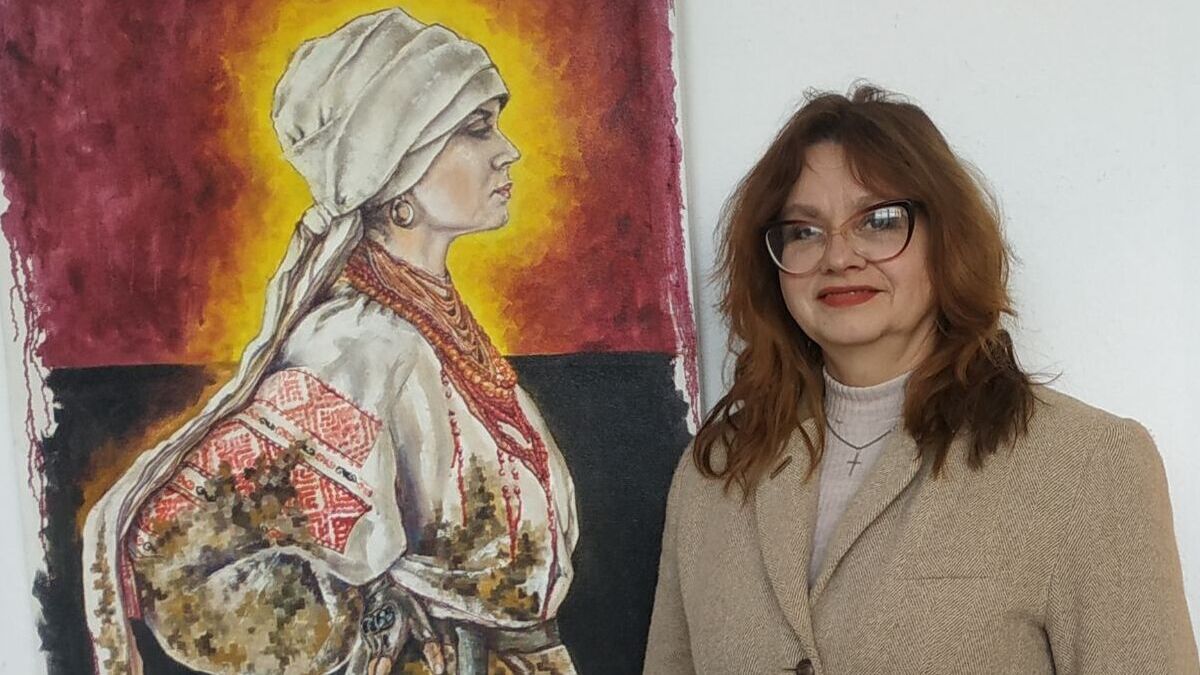 Картина художницы из Каменского вошла в экспозицию выставки “Жінка. Мати. Берегиня” в Киеве