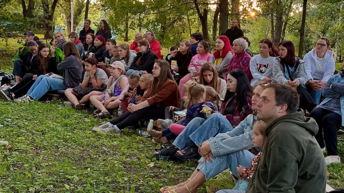 Кам’янське розпочало сезон кінопоказів під відкритим небом