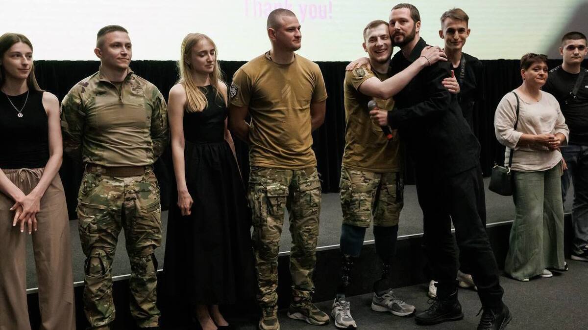 Фільм “2000 метрів до Андріївки” виходить у широкий український прокат з 28 серпня