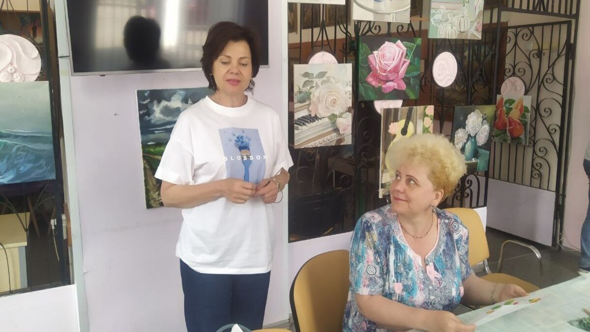 Петриківський розпис дарує гармонію та радість