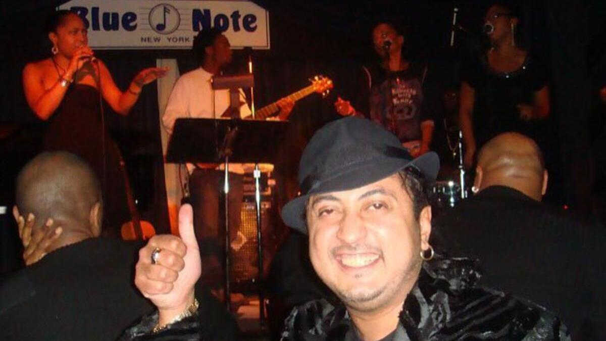 Петро Чорний здивував новим хітом “Голубка моя, прилітай”