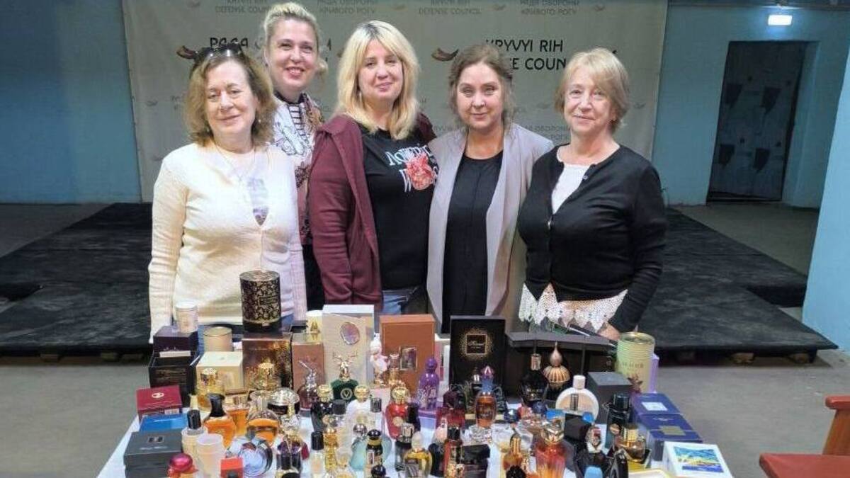 Пахощі, що лікують: парфумна зустріч журналістів у сховищі Кривого Рогу