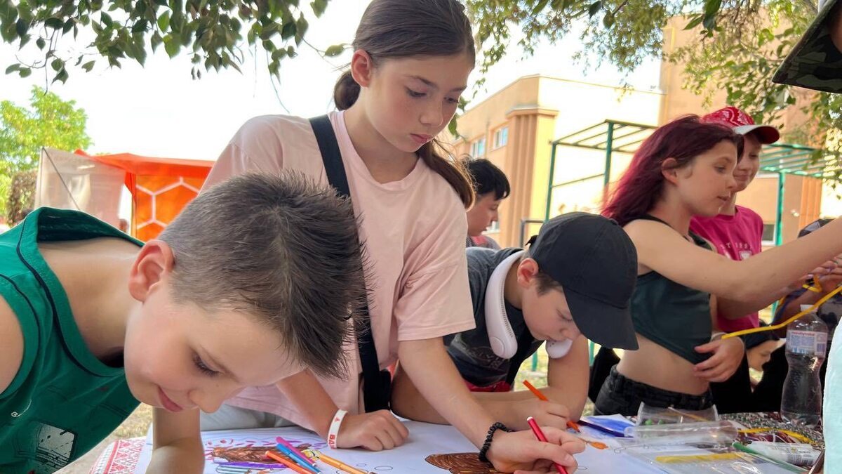 На Лівобережжі Кам’янського відбувся яскравий захід для малечі