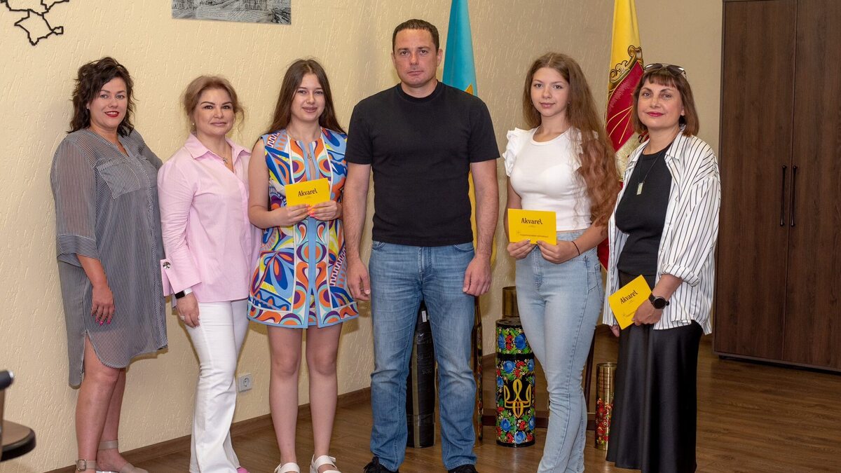 Митецький бренд Кам’янського: учениці Лісовської школи — найкращі скульпторки області