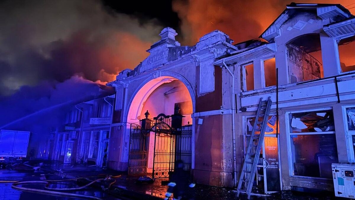 Внаслідок ракетного обстрілу пошкоджено історичні пам’ятки в центрі Одеси