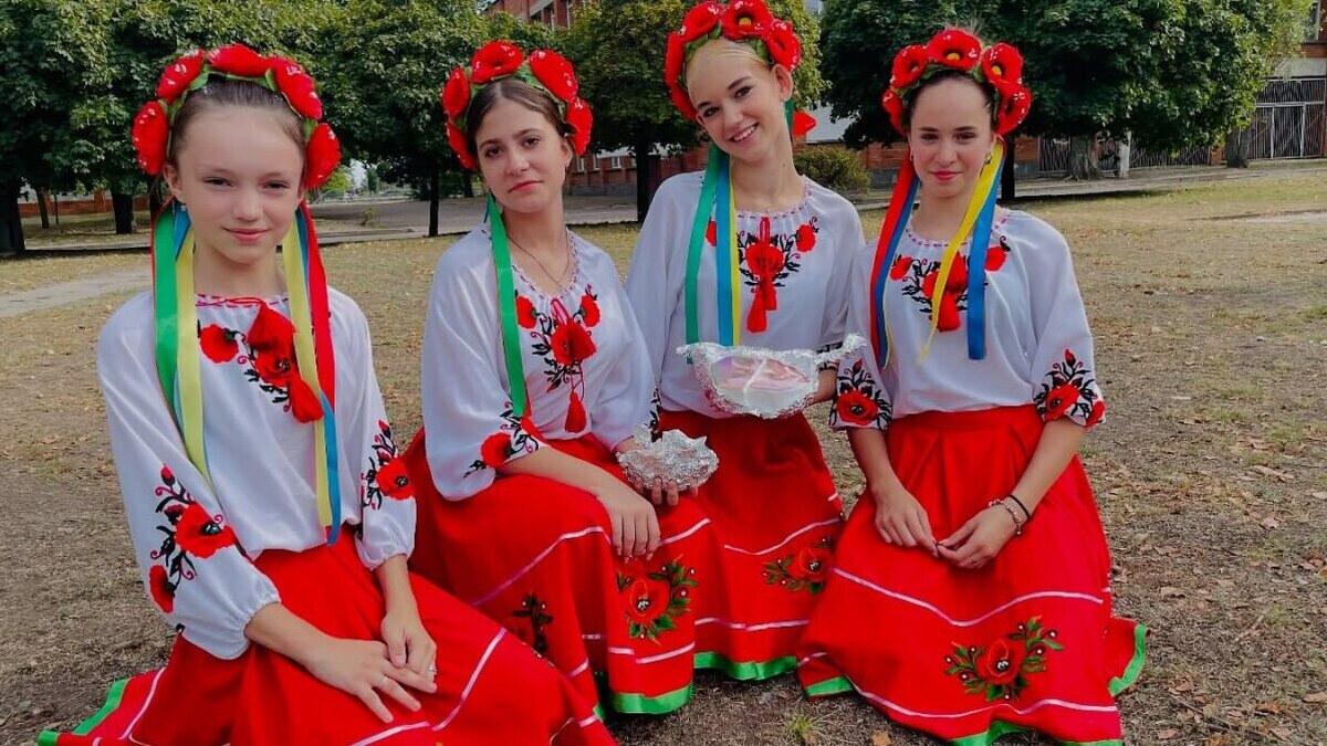 “Арт-терапія – лікуємо мистецтвом” дарує емоції: дивіться фотогалерею