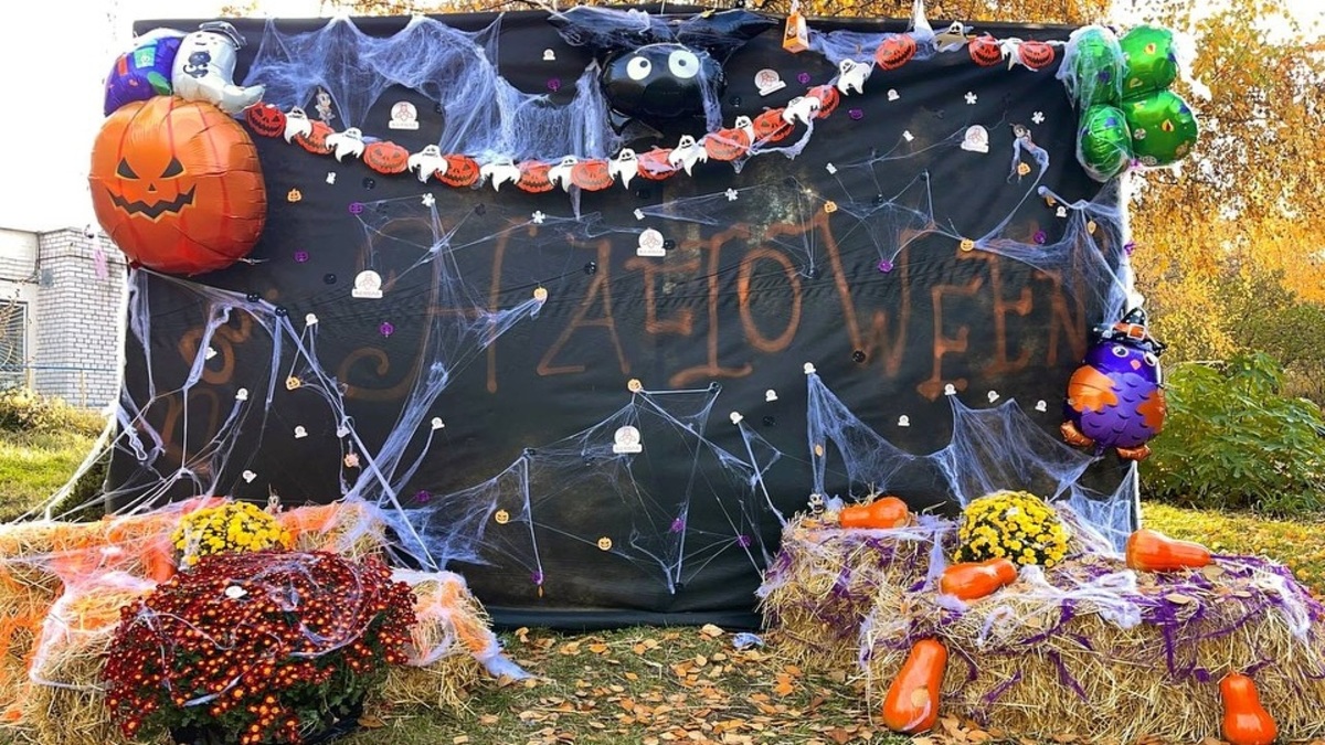 Осінь у Розарії: магія світла, кольору й тепла у Кам’янському