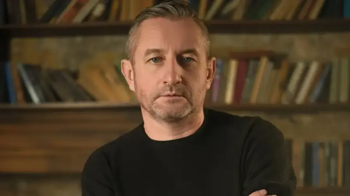 Сергій Жадан: як поет і музикант став голосом бригади “Хартія”