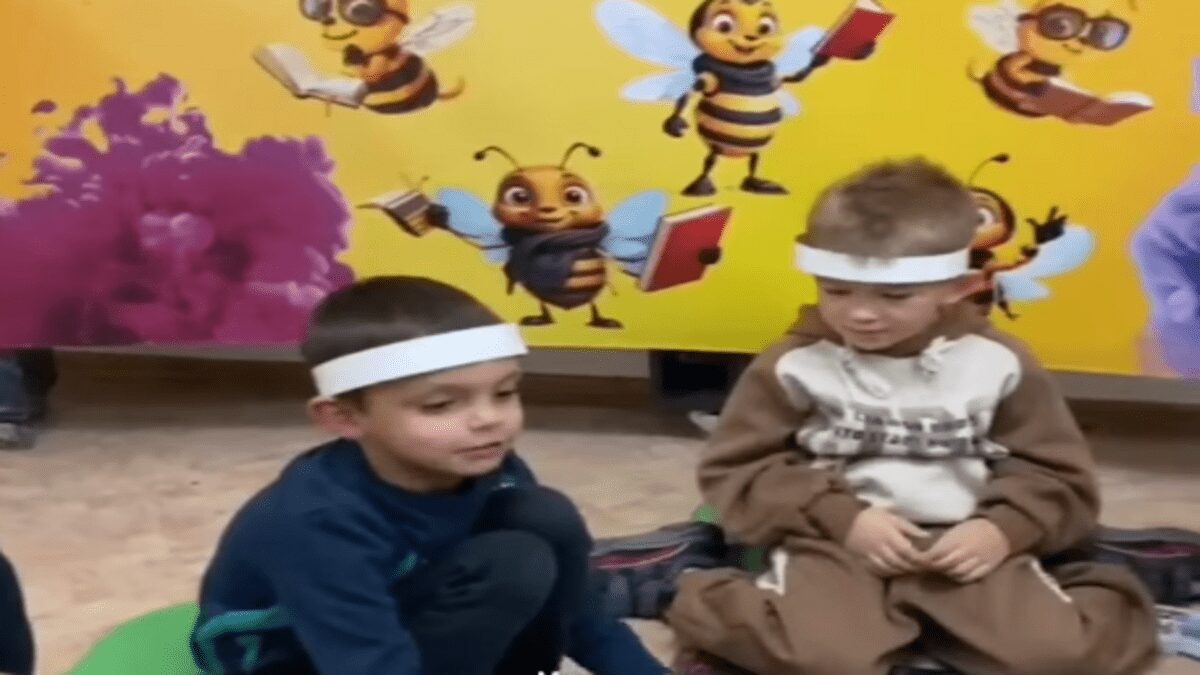 Чарівний світ креативу у Кам’янському лівобережному волонтерському центрі “Світ дитинства”!