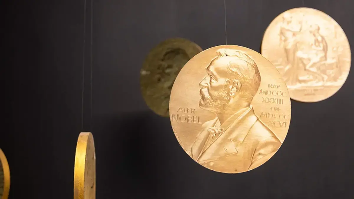 Росія хоче створити власний аналог Нобелівської премії з літератури