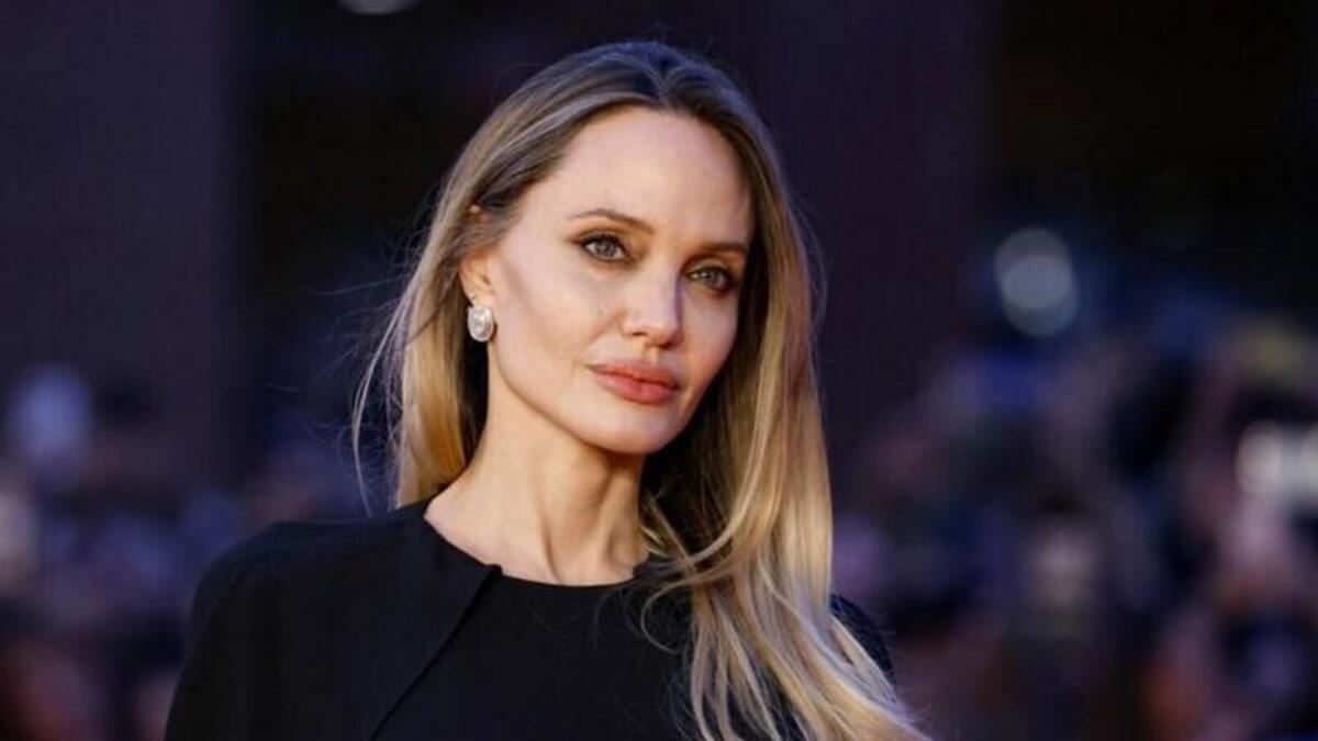 Смелый визит: Анджелина Джоли приехала на «очень опасные участки» в прифронтовом Херсоне