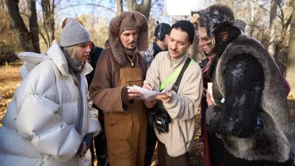 Василий Байдак дебютирует в режиссуре: снят рождественский мюзикл «Жил пес Сирко» как пародия и переосмысление сказки