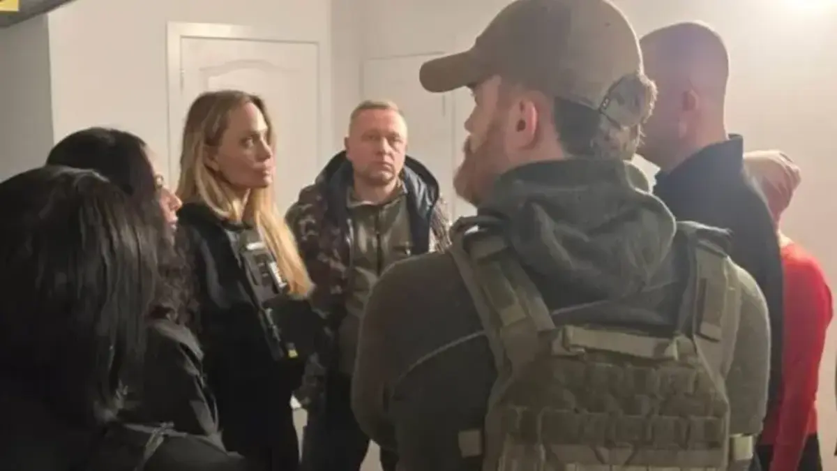 Анджелина Джоли в Херсоне: неожиданный инцидент на блокпосту