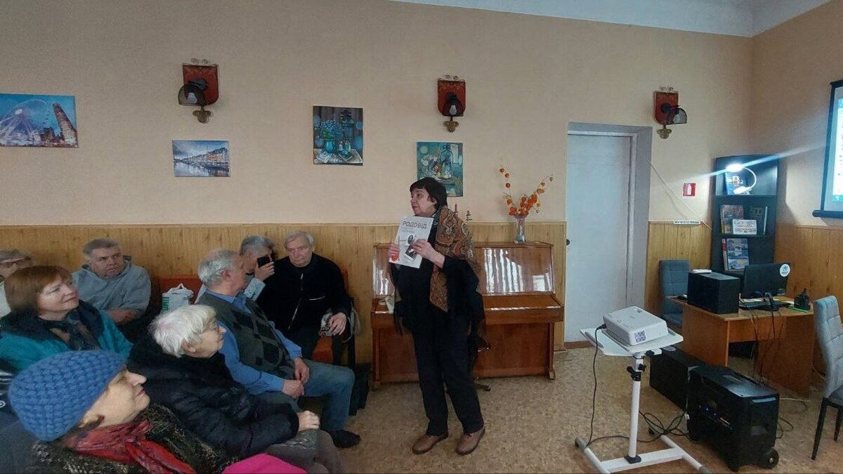 Прошлое, которое оживает в документах: каменчанам показали архивные акты 1920–1940-х годов