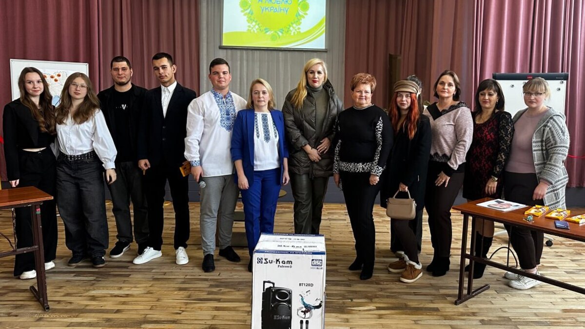 У 30-му ліцеї відсвяткували тепле та натхненне шкільне свято “Я люблю Україну”