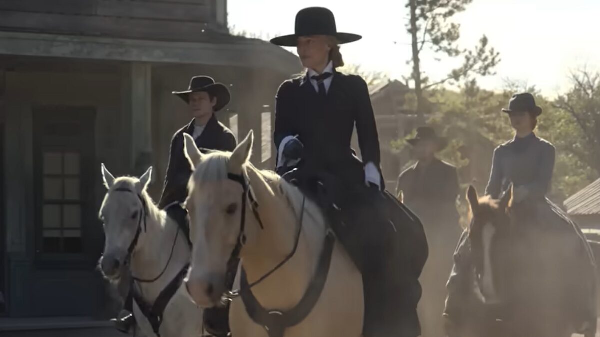 Netflix показав трейлер нового вестерну “Покинуті” з Ліною Гіді та Джилліан Андерсон