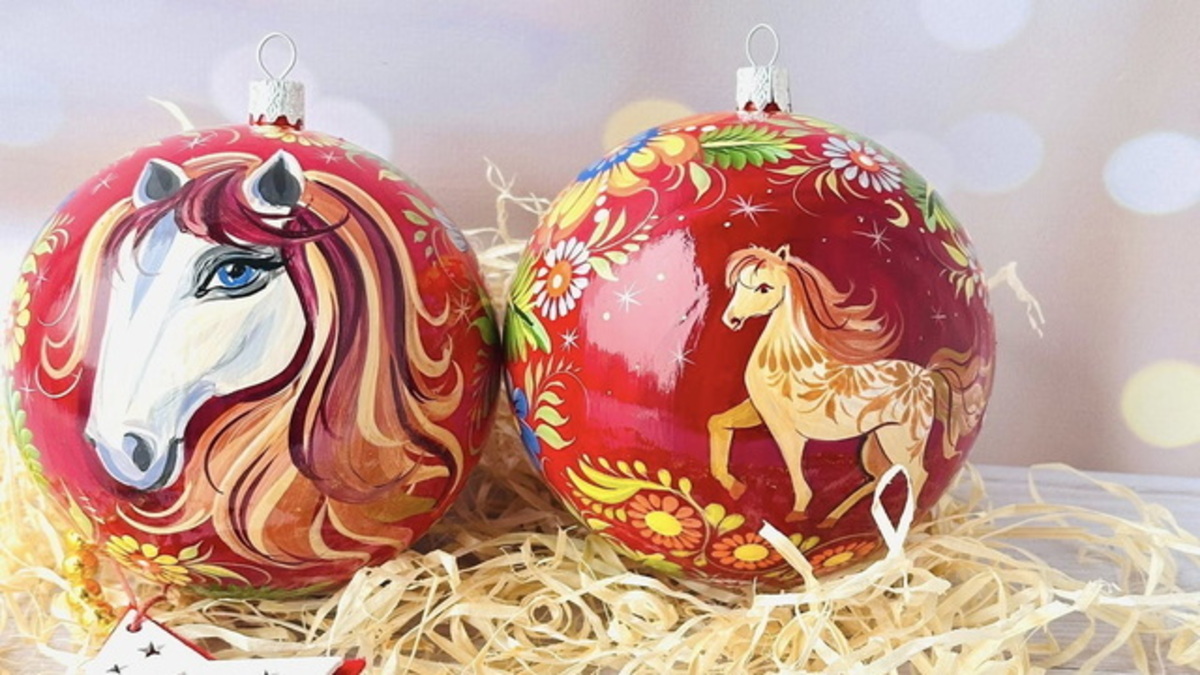 Петриківська казка на ялинці: нова колекція від відомої землячки Вікторії Тимошенко!