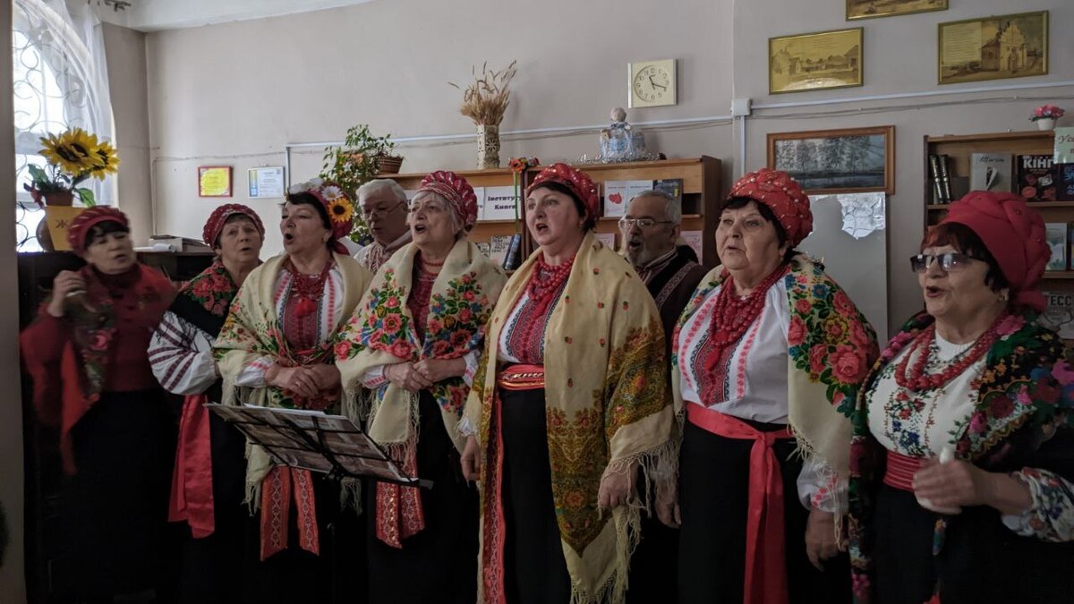 “Щедрику-Ведрику”: тепло Різдва у бібліотеці Соцміста