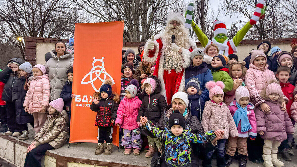 Новорічні емоції для найменших: казкове свято заради щасливих дитячих усмішок