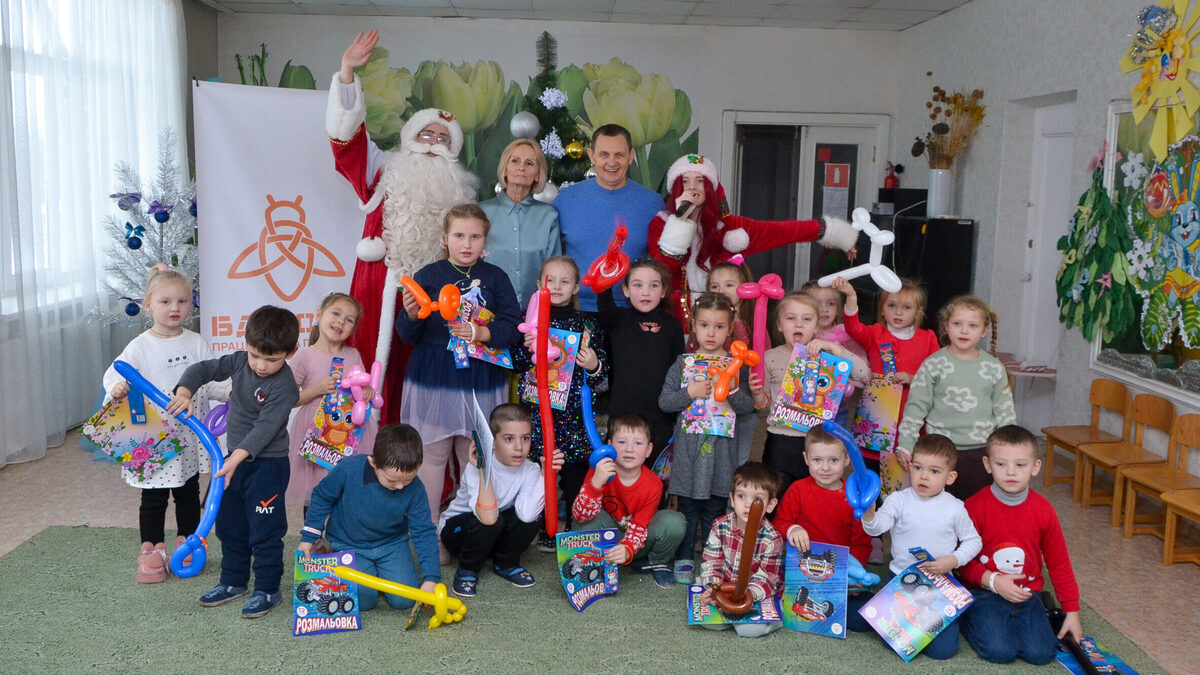 Святкові миті дитинства: у дитсадку “Журавлик” відбулося різдвяне дійство