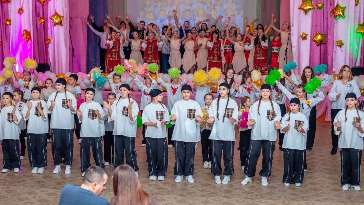 40 років знань і традицій: ювілей КЗ “Гімназія №21”