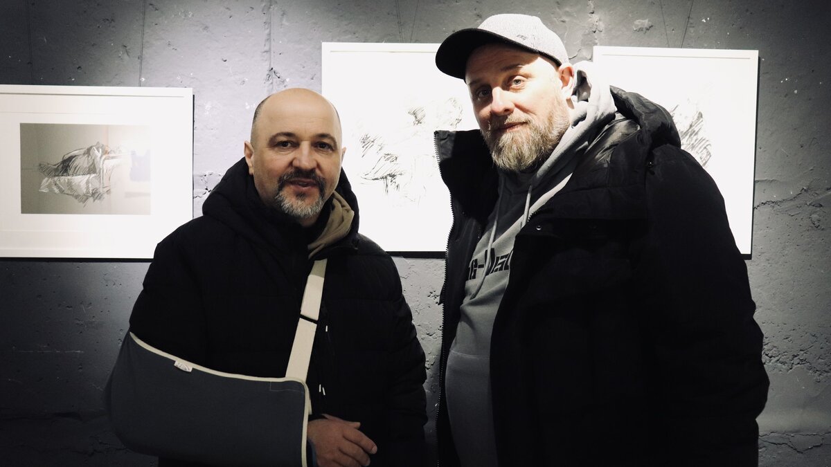 Мистецтво попри поранення: кам’янчанин Іван Харітонов представив виставку графіки у  Івано-Франківську