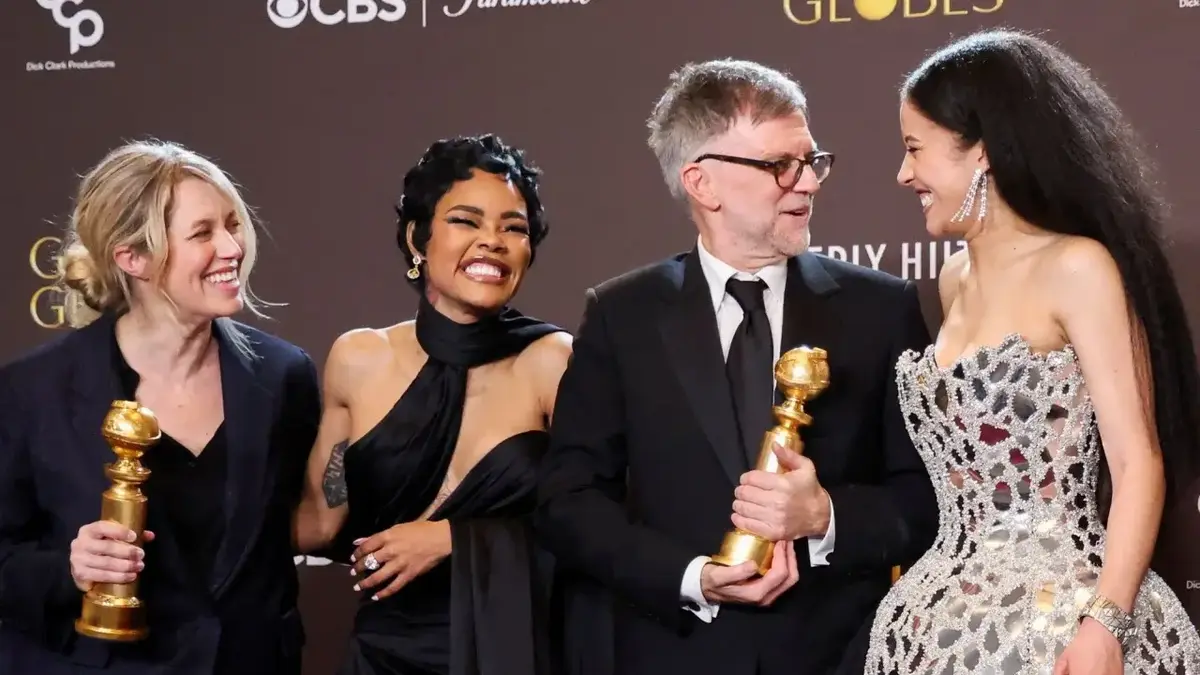 “Золотий глобус–2026”: фільм “Одна битва за іншою” забирає головні призи, а серіал “Юнацтво” підкорює ТБ