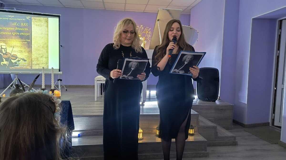 Вечір високої музики: у Кам’янській школі мистецтв №5 звучали шедеври Баха