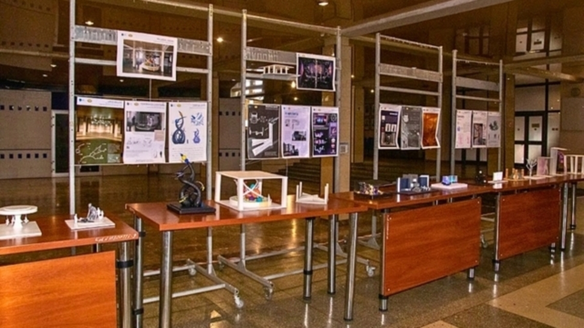 У Дніпрі презентували унікальну виставку студентських проєктів