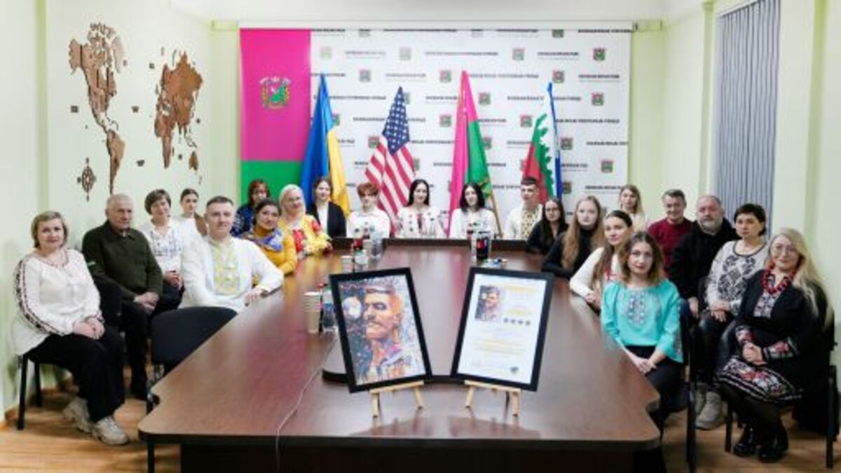 Творчість художників із Лозівщини підкорює США