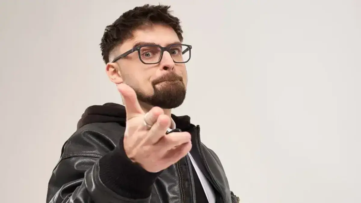 Julik презентував кліп на пісню “Назавжди”