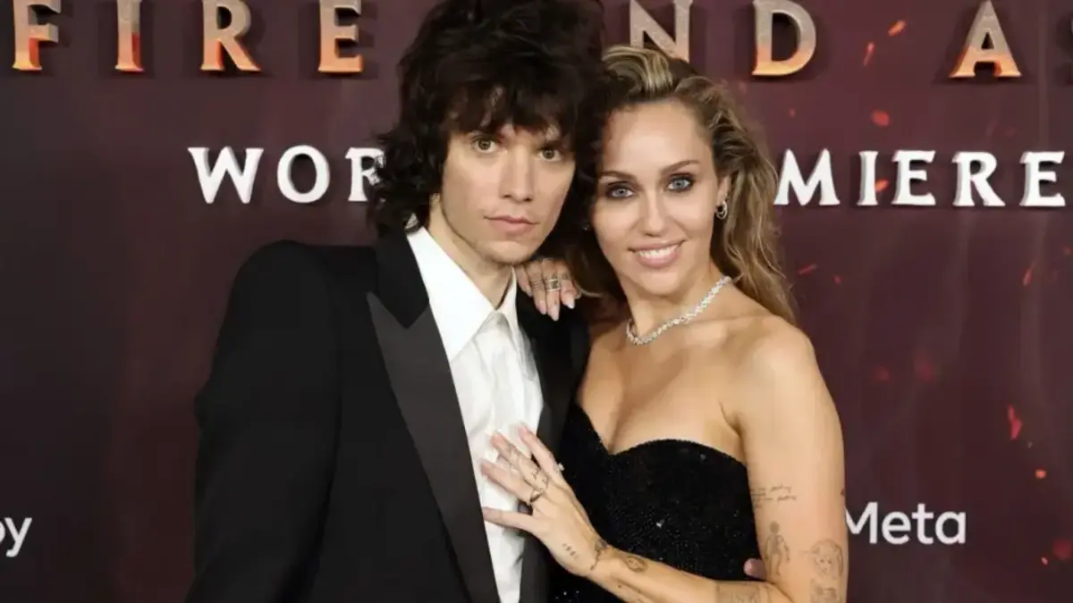 Зірка “Ханни Монтани” візьме участь у ювілейному спецвипуску до 20-річчя шоу