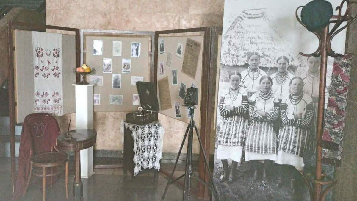 Світло кохання перемагає темряву