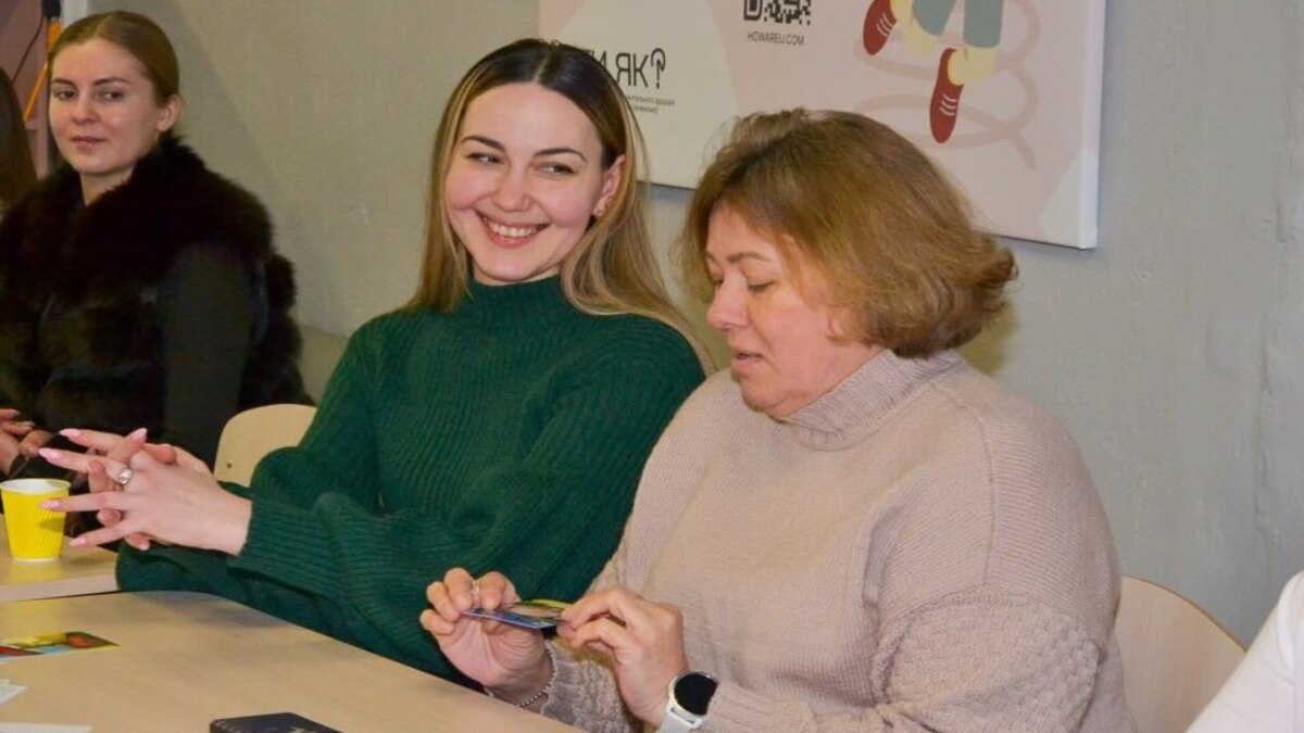 Засідання жіночого клубу у Кам’янському до Дня української жінки