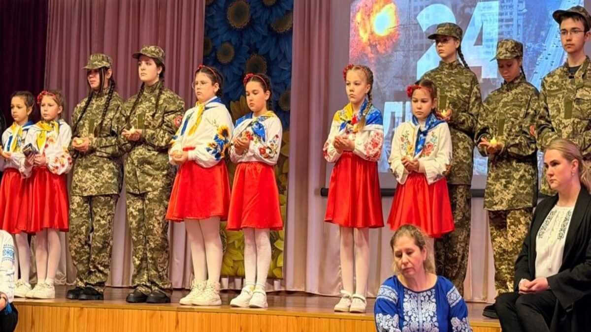 У ліцеї №15  вшанували пам’ять героїв та жертв війни